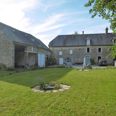 Montpinchon La Bicyclette Bleue Bed & Breakfast エクステリア 写真