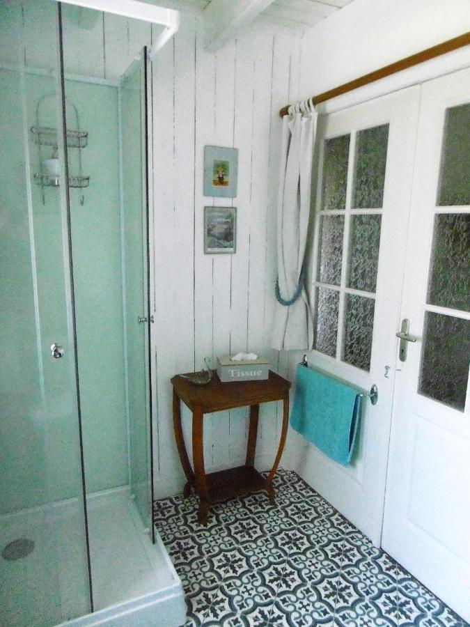 Montpinchon La Bicyclette Bleue Bed & Breakfast エクステリア 写真